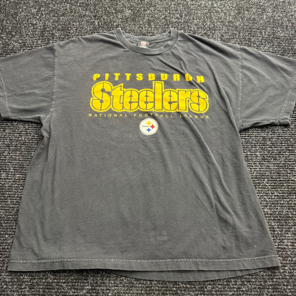 NFL Team Pittsburgh Steelers Graphic T-Shirt Mens 2XL Charcoal Grey Cotton Tee